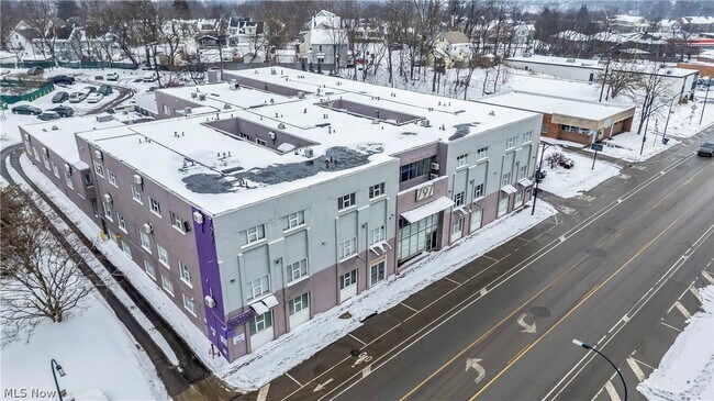 Building Photo - 797 E Market St