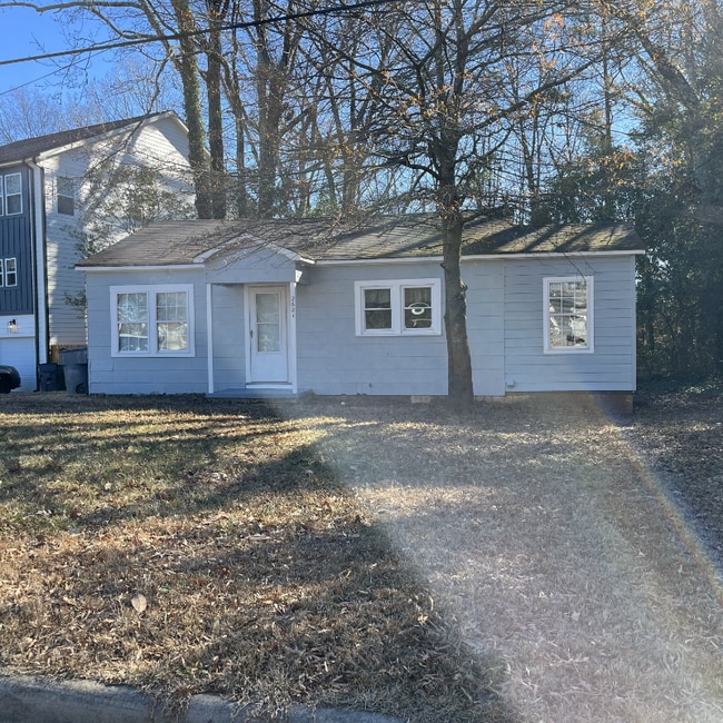 Building Photo - 2621Dr Dr Carver Rd