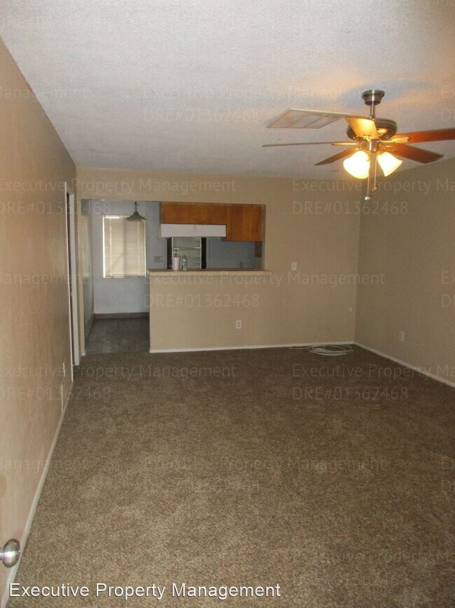 Building Photo - 2 br, 1 bath House - 3103 Hillburn Rd #B