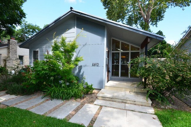 Building Photo - Farmhouse Cottage Style 2/2 Home in Rosedale