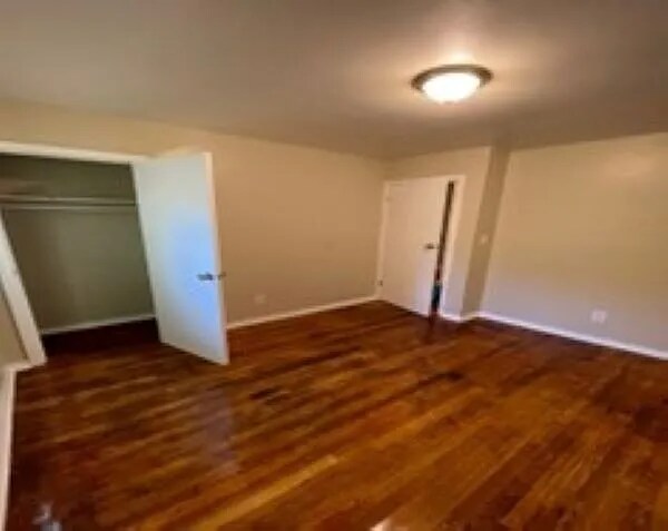 Foto del edificio - 857 Fairburn Rd NW