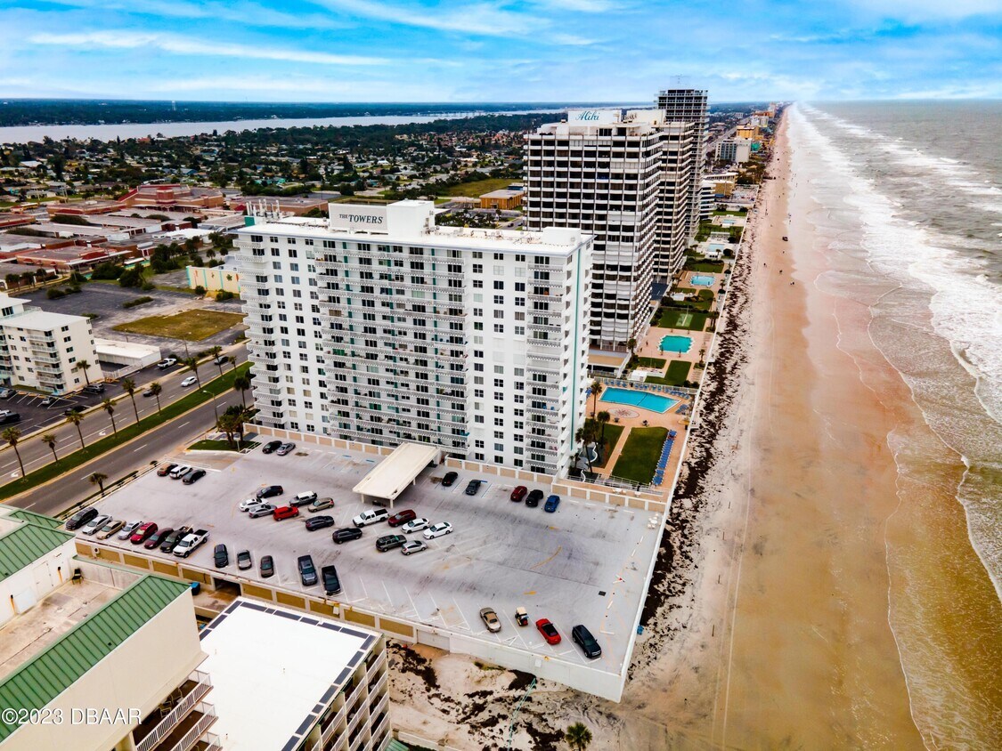 Foto principal - 2800 N Atlantic Ave