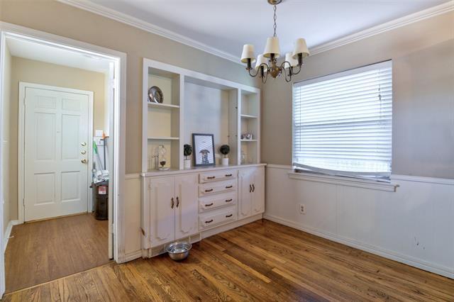 Foto del edificio - 6228 Crestmont Dr