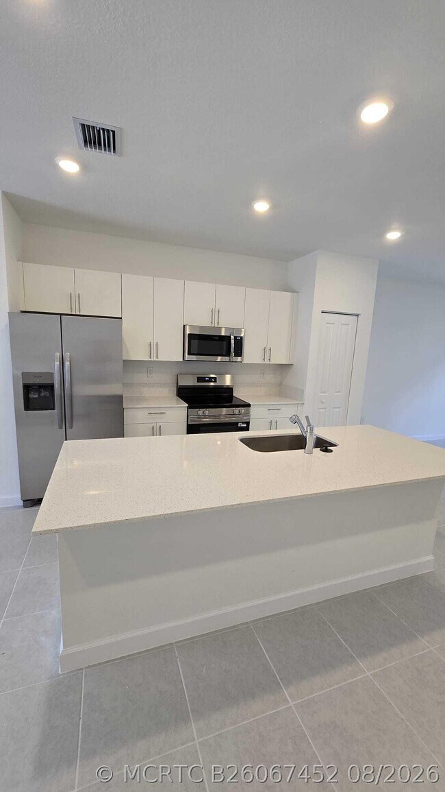Foto del edificio - 1124 SW 3rd St