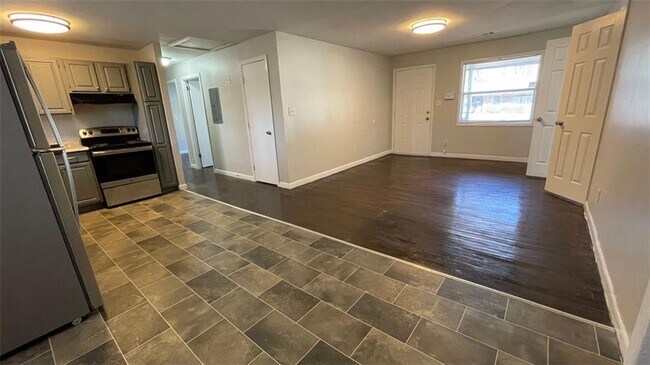 Foto del edificio - 185 Oak Dr SE