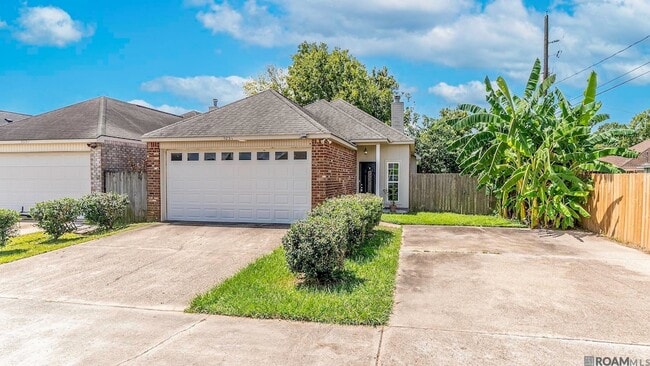 Photo - 9231 Pecan Tree Dr House