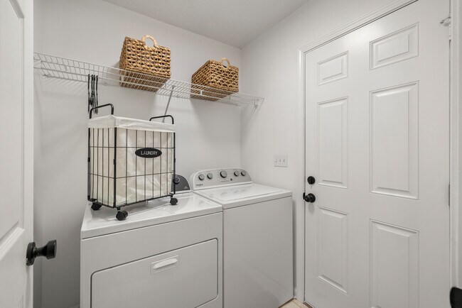 Foto del edificio - 515 Pearson Town Rd