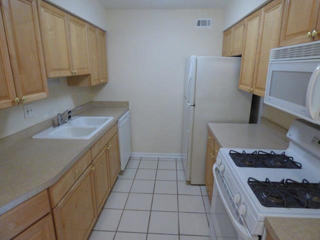Foto del edificio - 1519 N Windsor Dr