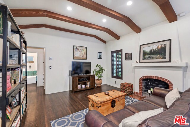 Building Photo - 2912 S Beverly Dr