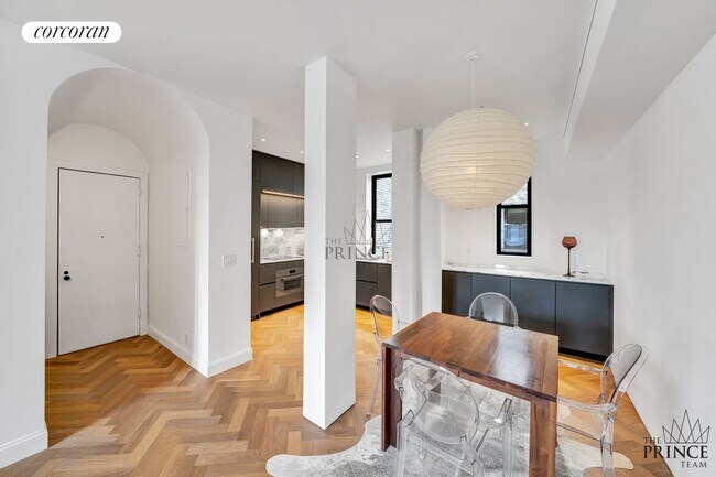 Foto del edificio - 219 W 81st St