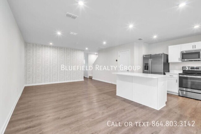 Building Photo - 158 Sarnesfield Wy