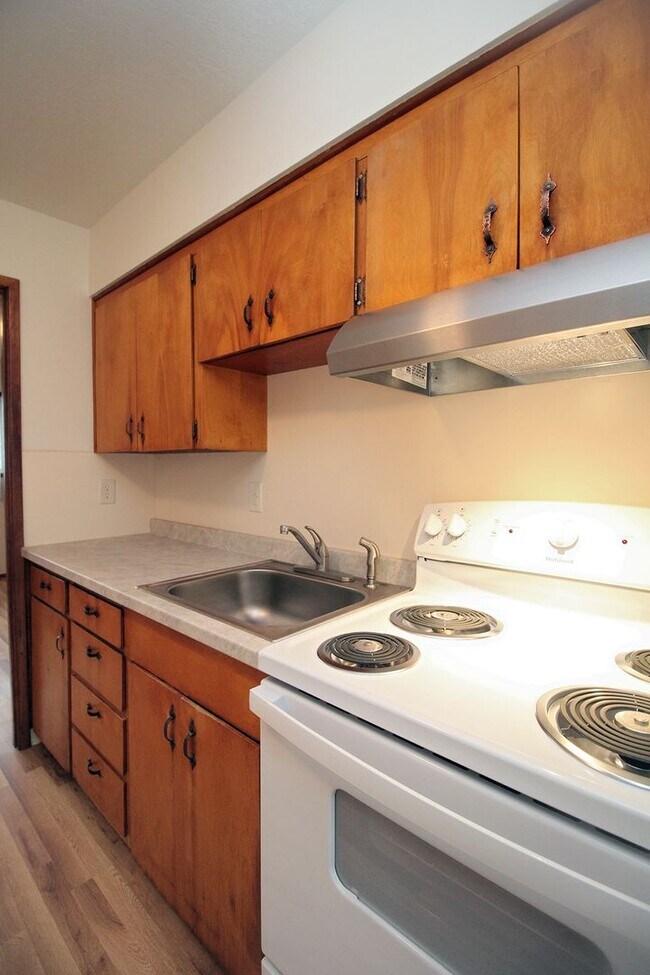 Foto del edificio - 7312-7334 N Lancaster Ave