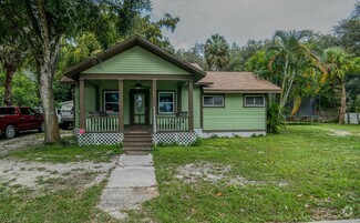 Building Photo - 176 E Yeomans Ave