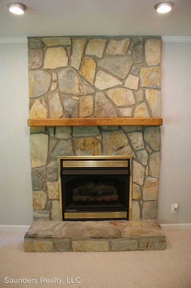 Foto del edificio - 3 br, 3.5 bath House - 1074 Lewis Rd