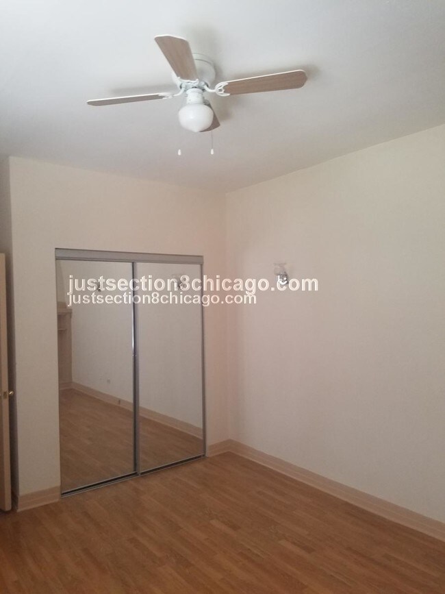 Building Photo - 6228 S Eberhart Ave