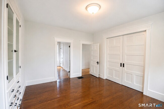 Foto del edificio - 760 Howe Ave