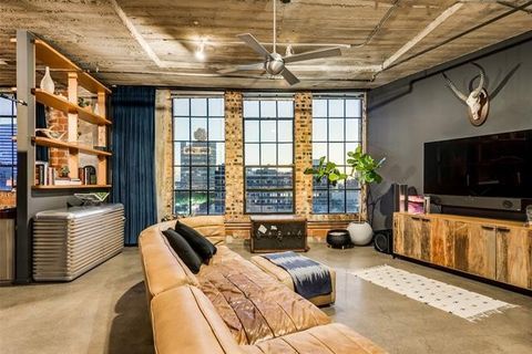 Building Photo - 1 bedroom in Dallas, TX 75202