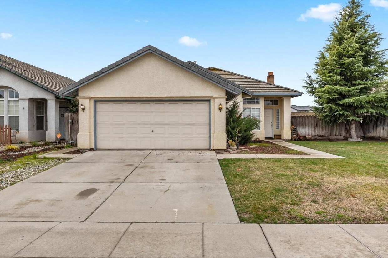 Primary Photo - 660 Mission Ridge Dr