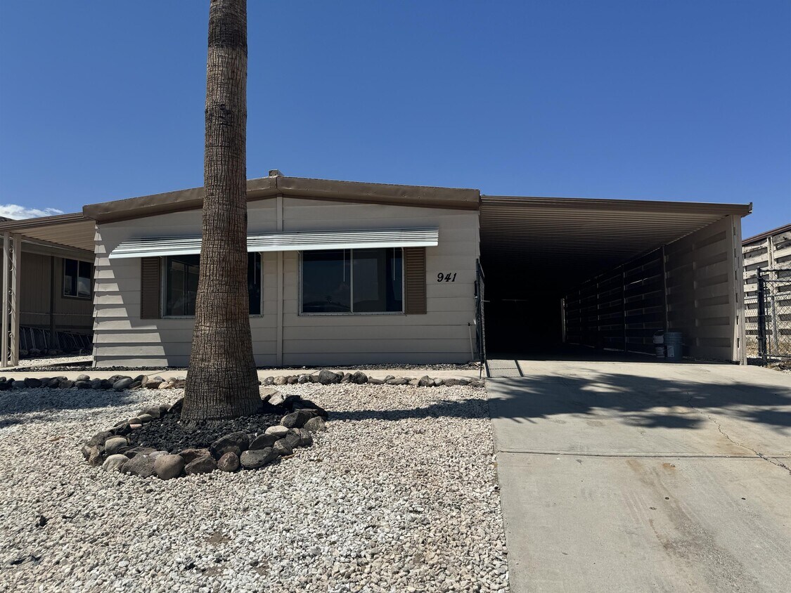 Foto principal - 941 Citrus St