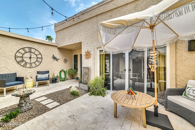 Building Photo - 8161 E Del Cuarzo Dr