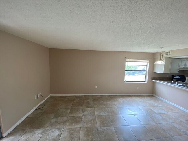 Foto del edificio - 5512 Decatur St