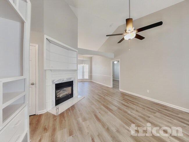 Building Photo - 305 Aqua Marine Ln