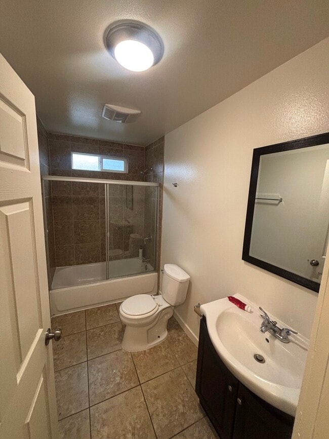 Foto del edificio - 403 W 105th St