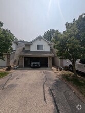 Building Photo - 41XX Raptor Rd