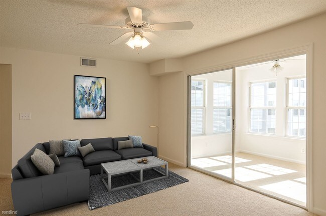 Foto del edificio - 2276 Essex Dr
