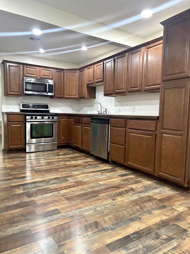 Foto del edificio - 1307 B St SE