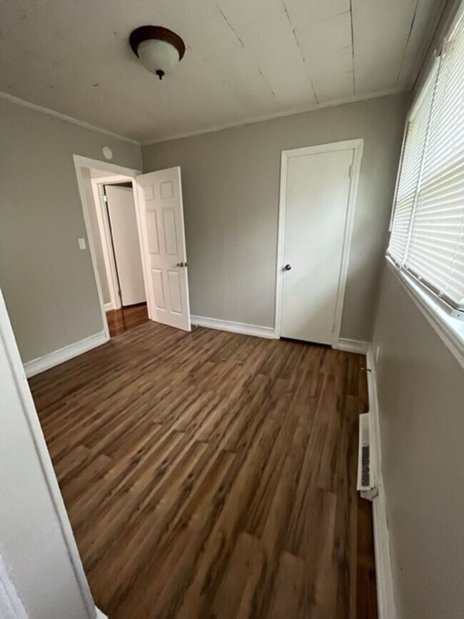 Foto del edificio - 2 bed 1 Bath Home Mount Airy NC