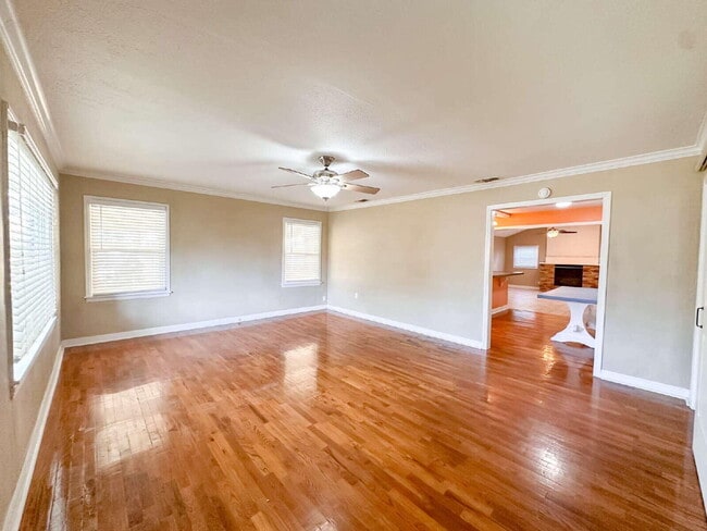 Foto del edificio - 2614 32nd St