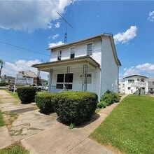 Building Photo - 404 W Cunningham St