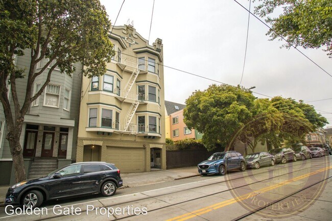 Building Photo - 1 br, 1 bath House - 135 Carl Street, Unit #5