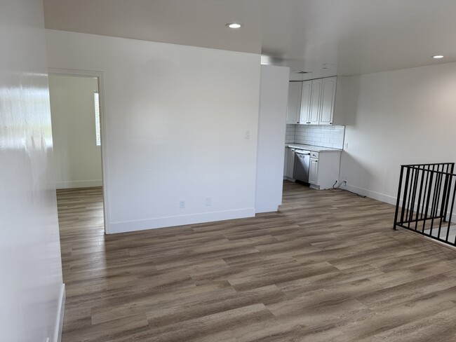 Building Photo - 4706 W 164th St