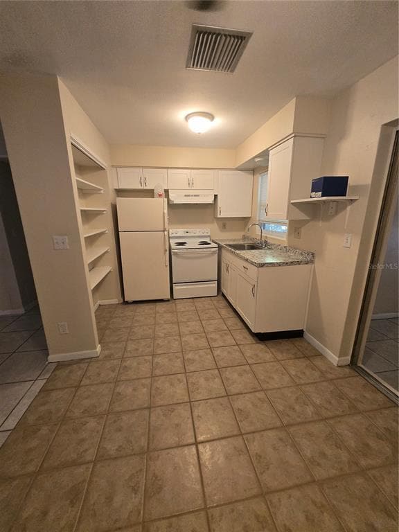 Foto del edificio - 830 Highland Ave