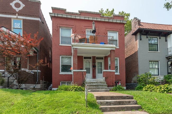 Building Photo - 3952 De Tonty St