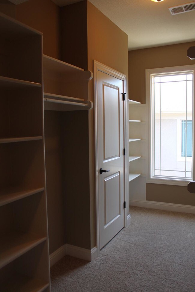 The Ranch Villas at Nall Hills Apartments Overland Park, KS