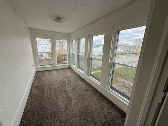 Foto del edificio - 154 Thacher St