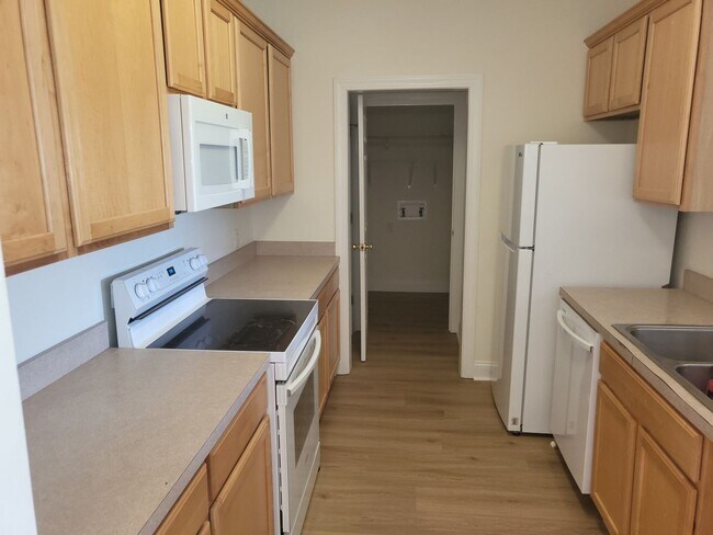 Foto del edificio - 2bed/2 Bath