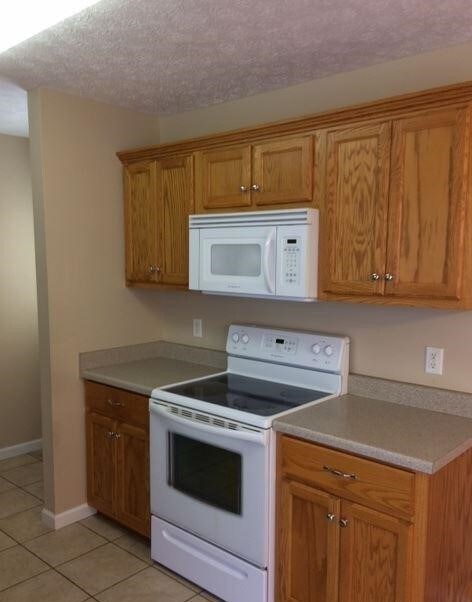 Building Photo - 155 Cunningham Dr