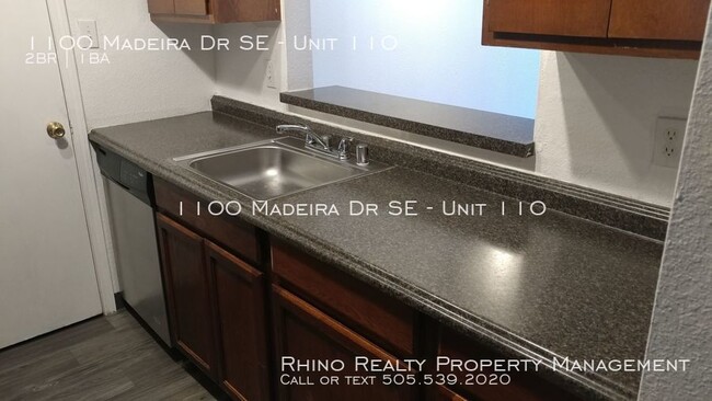 Building Photo - 1100 Madeira Dr SE