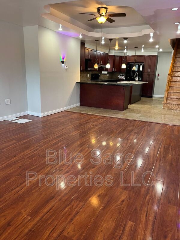 Foto del edificio - 17 S Church Ln