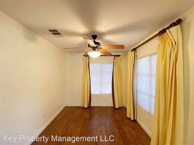 Foto del edificio - 3 br, 2.5 bath House - 10944 Calcedonian St