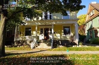 Building Photo - 205 Lafayette Ave NE Building Photo - 205 Lafayette Ave NE