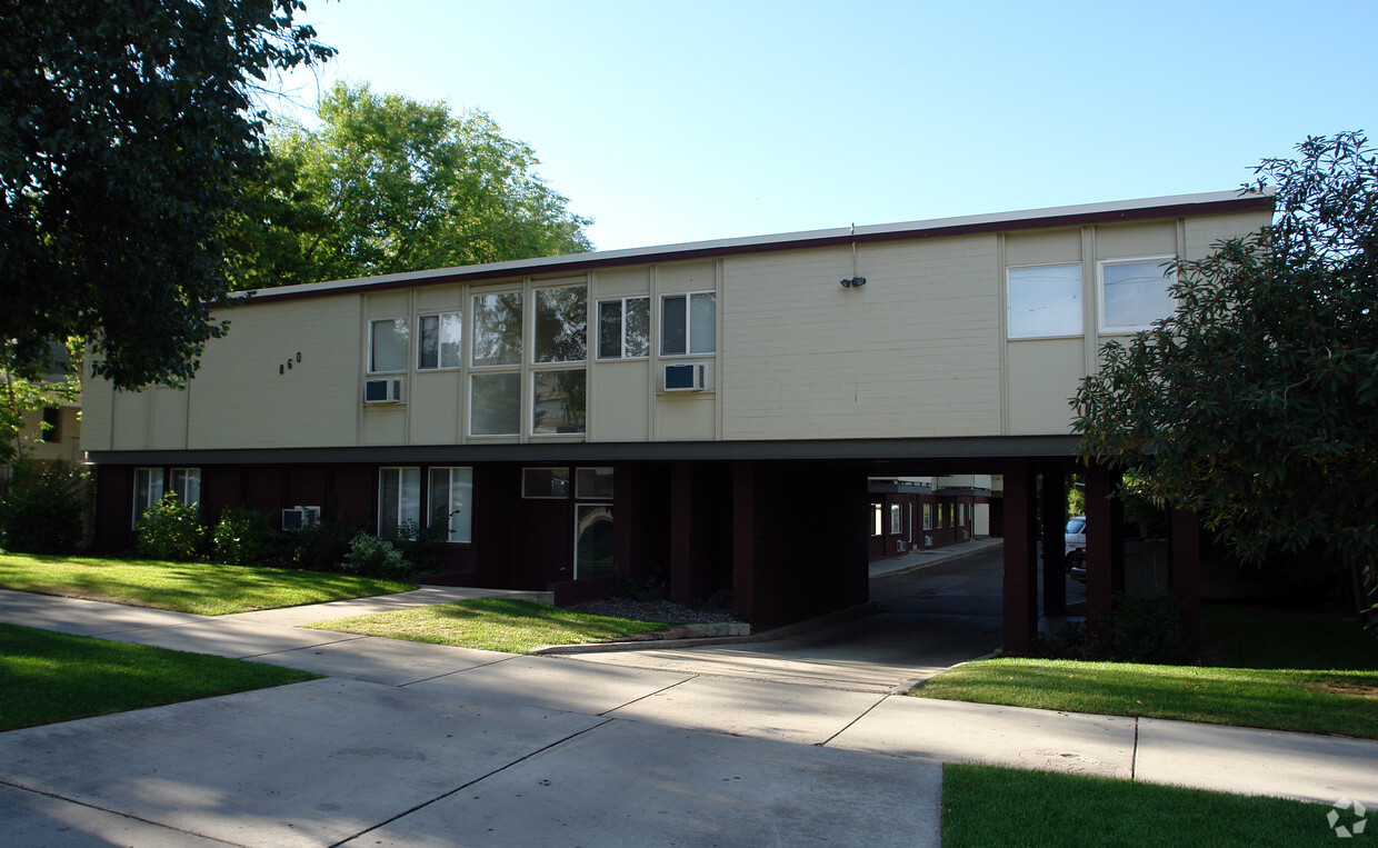 Primary Photo - Avalon Apartments