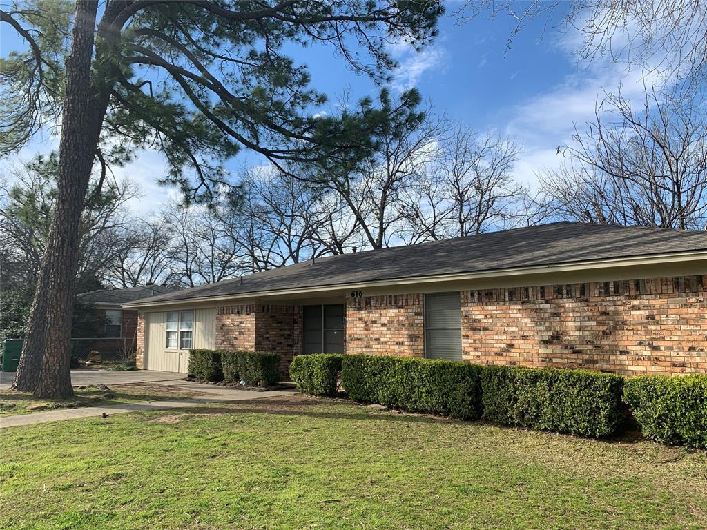 616 E Main St, Pilot Point, TX 76258 House Rental in Pilot Point, TX