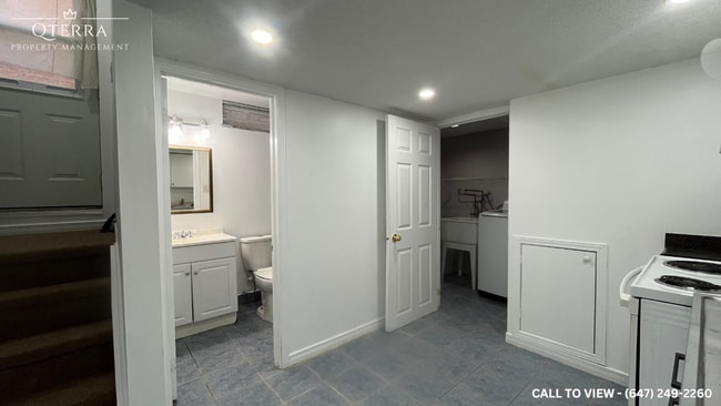 Building Photo - 3138 Bentley Dr