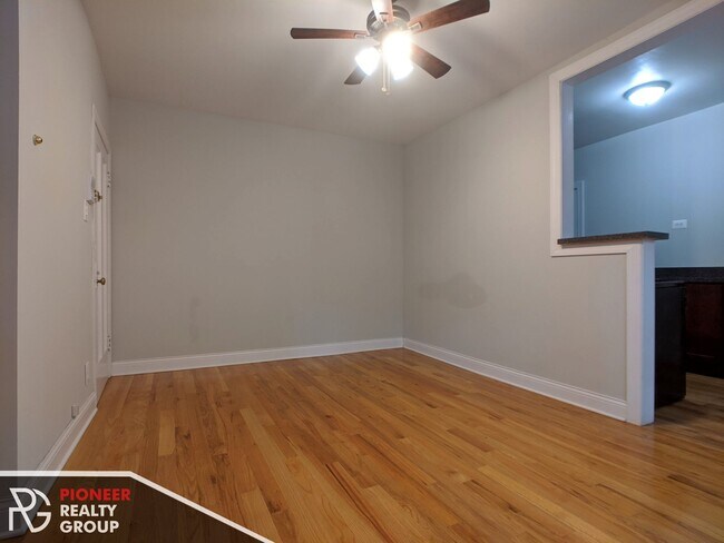 Foto del edificio - 2842 N Orchard St
