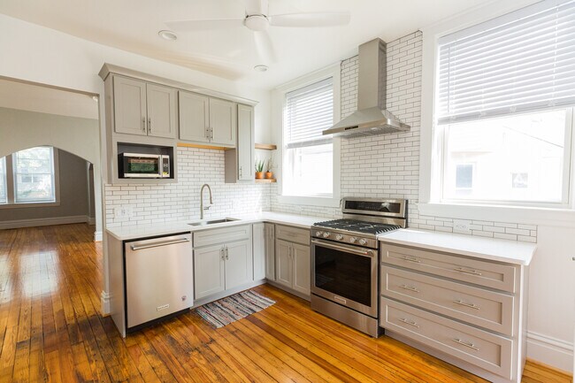 All new appliances in 2021...dishwasher, 5 burner gas convection stove, refrigerator, microwave. - 3636 Commonwealth Ave